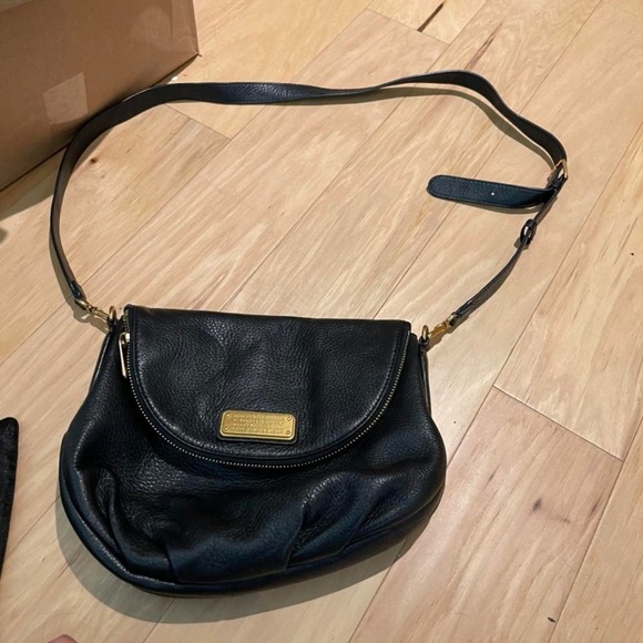 Marc By Marc Jacobs Handbags - Marc By Marc Jacobs Black Leather Shoulder Bag